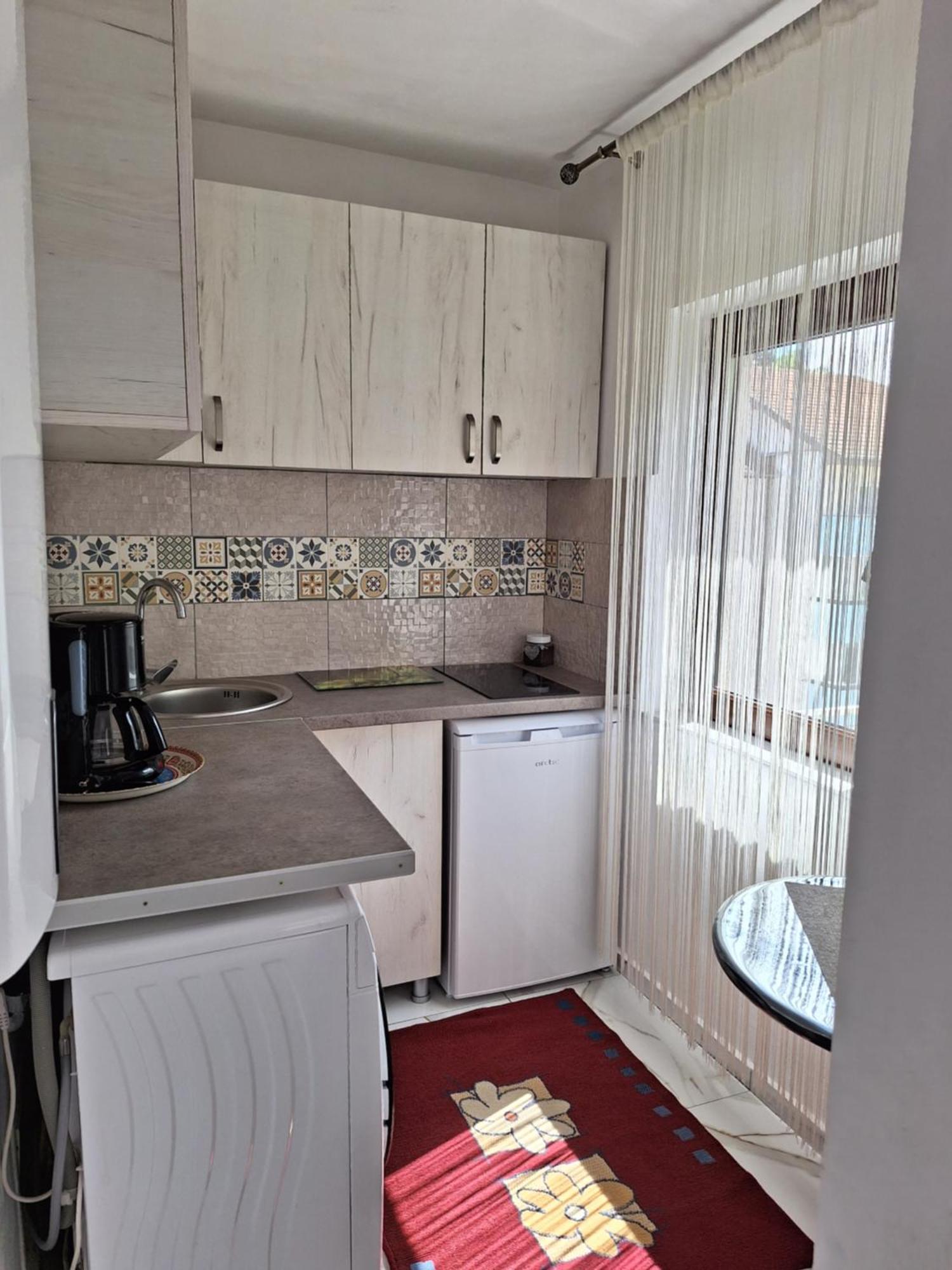 Apartament Timeea Беїле-Херкулане Екстер'єр фото